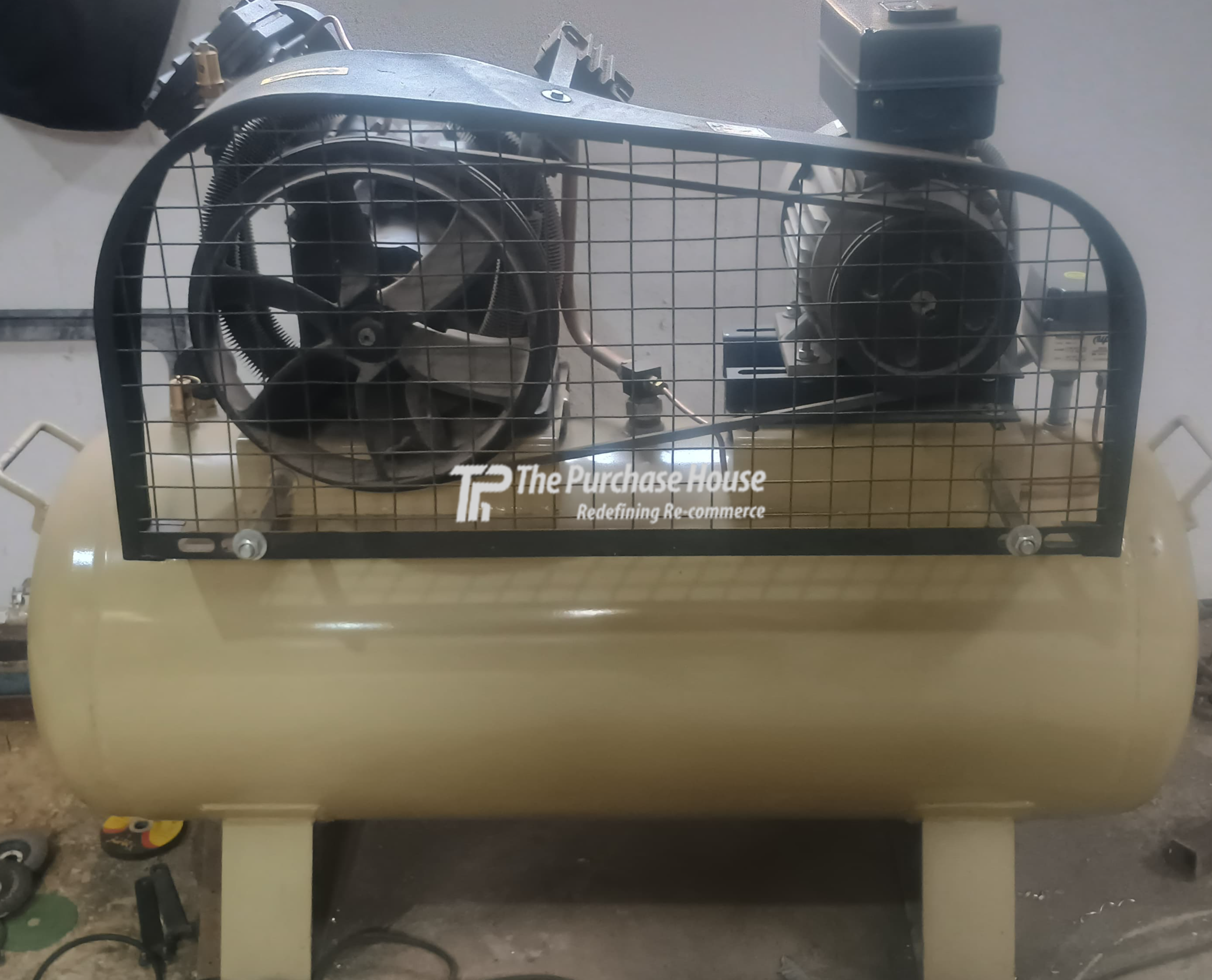 RECIPROCATIONG AIR COMPRESSOR