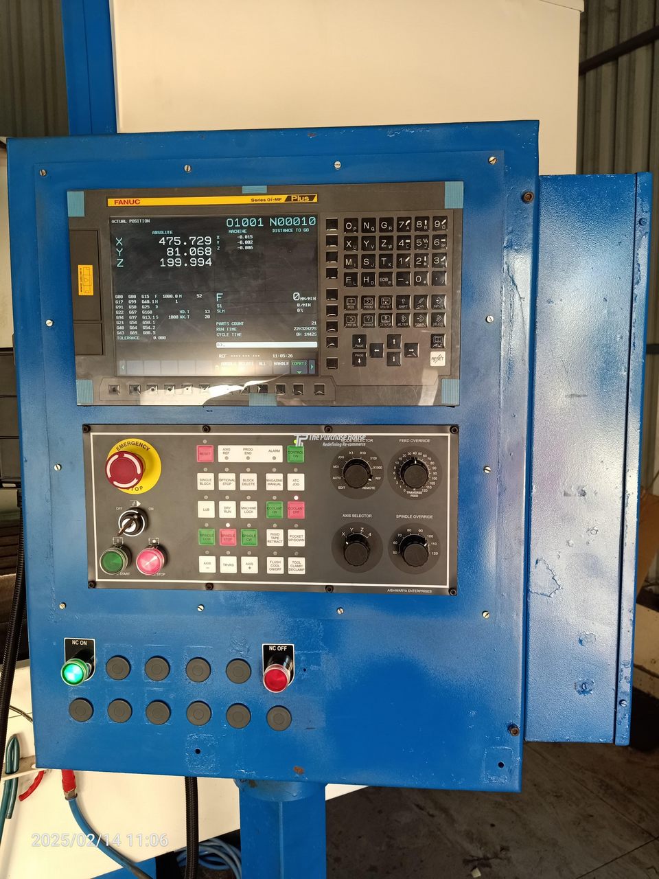 VERTICAL MACHINING CENTER (VMC)