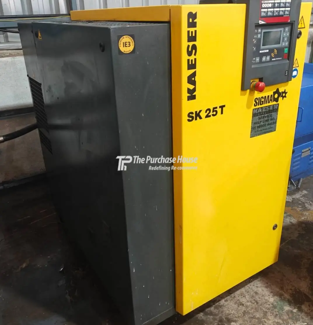 SCREW AIR COMPRESSOR