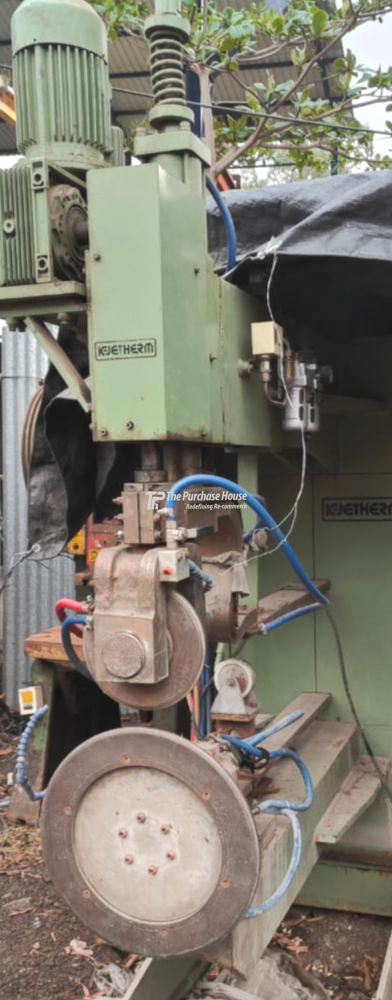 SEAM WELDING MACHINE