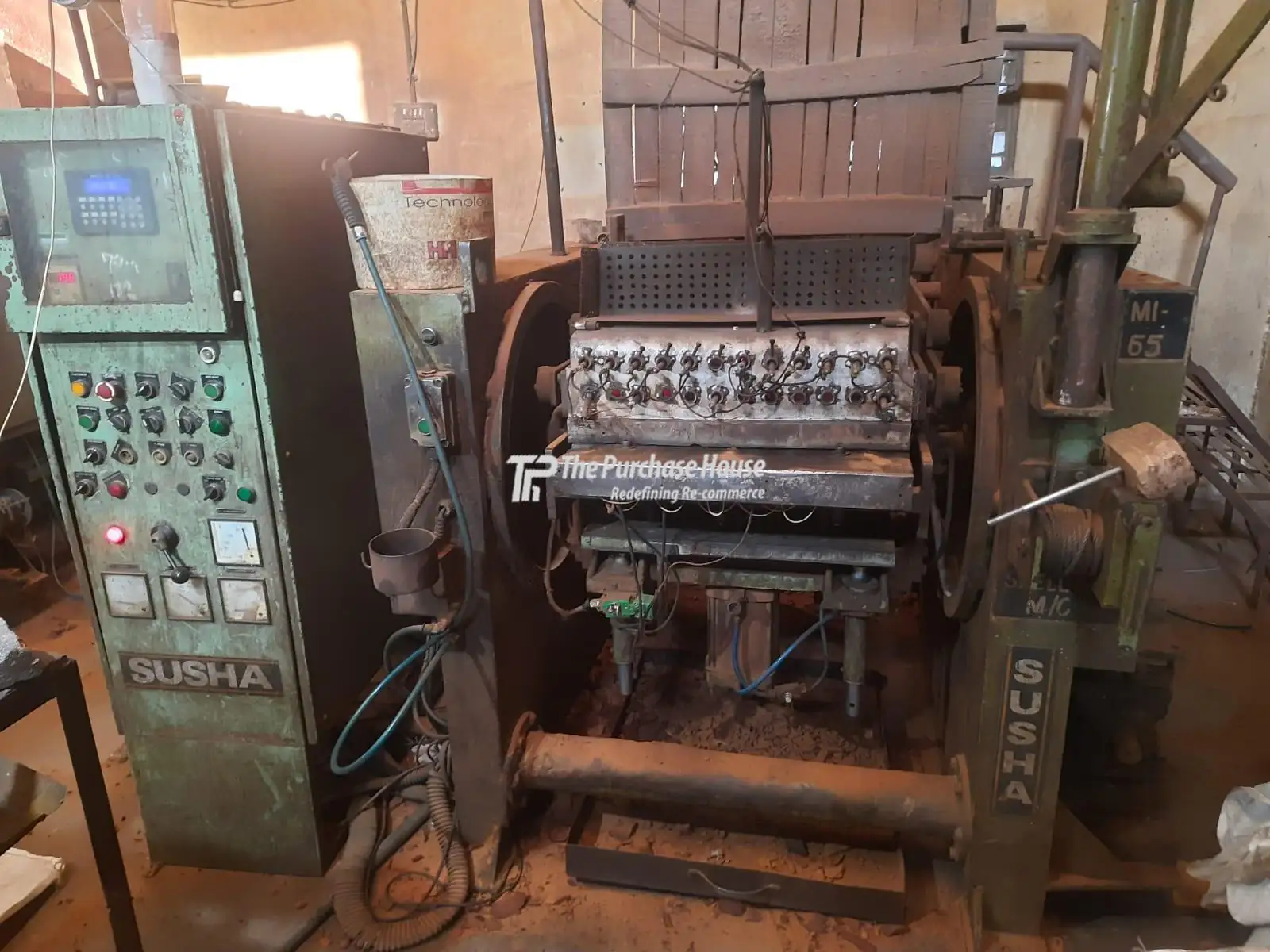 SHELL MOULDING DUMP BOX MACHINE