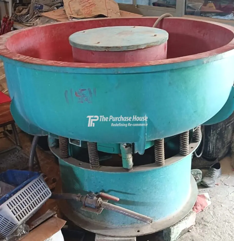 Glass bead blasting machine setup for metal surface finishing