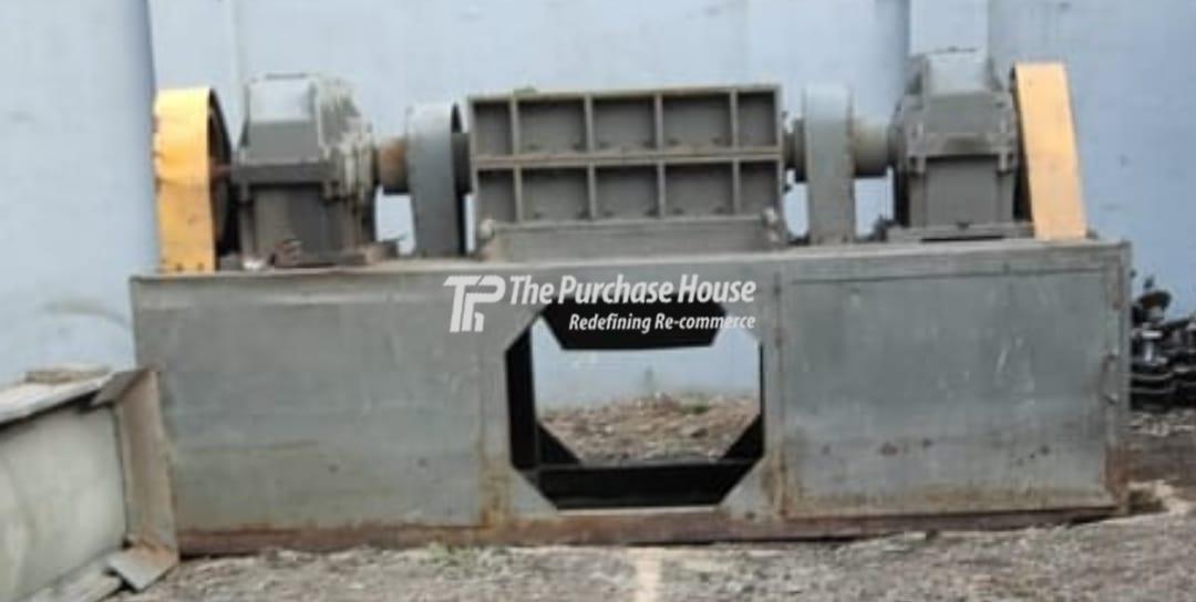 TWIN SHAFT SHREDDER MACHINE
