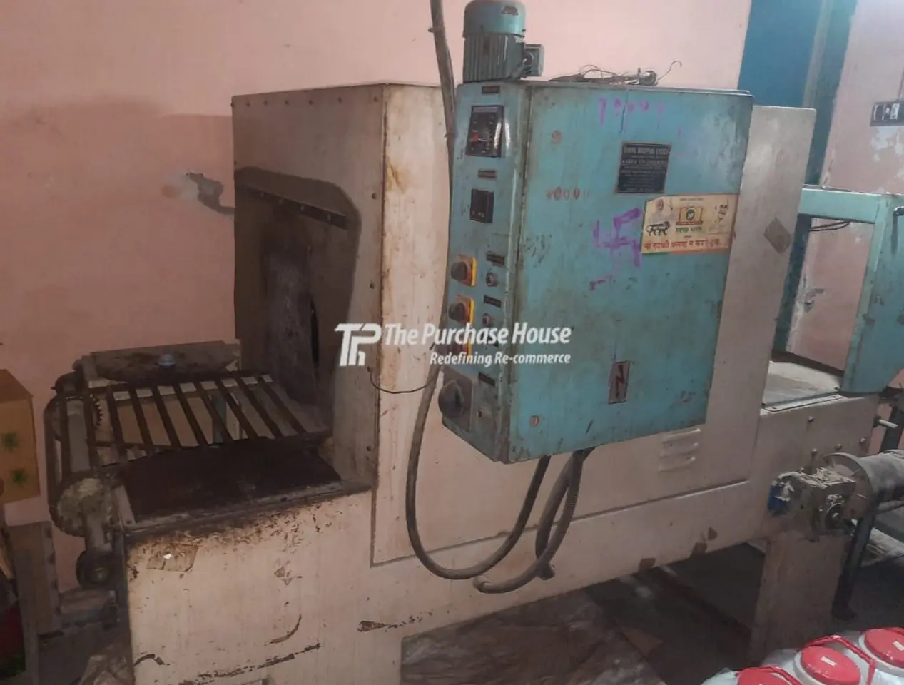 SHRINKING WRAPPING MACHINE