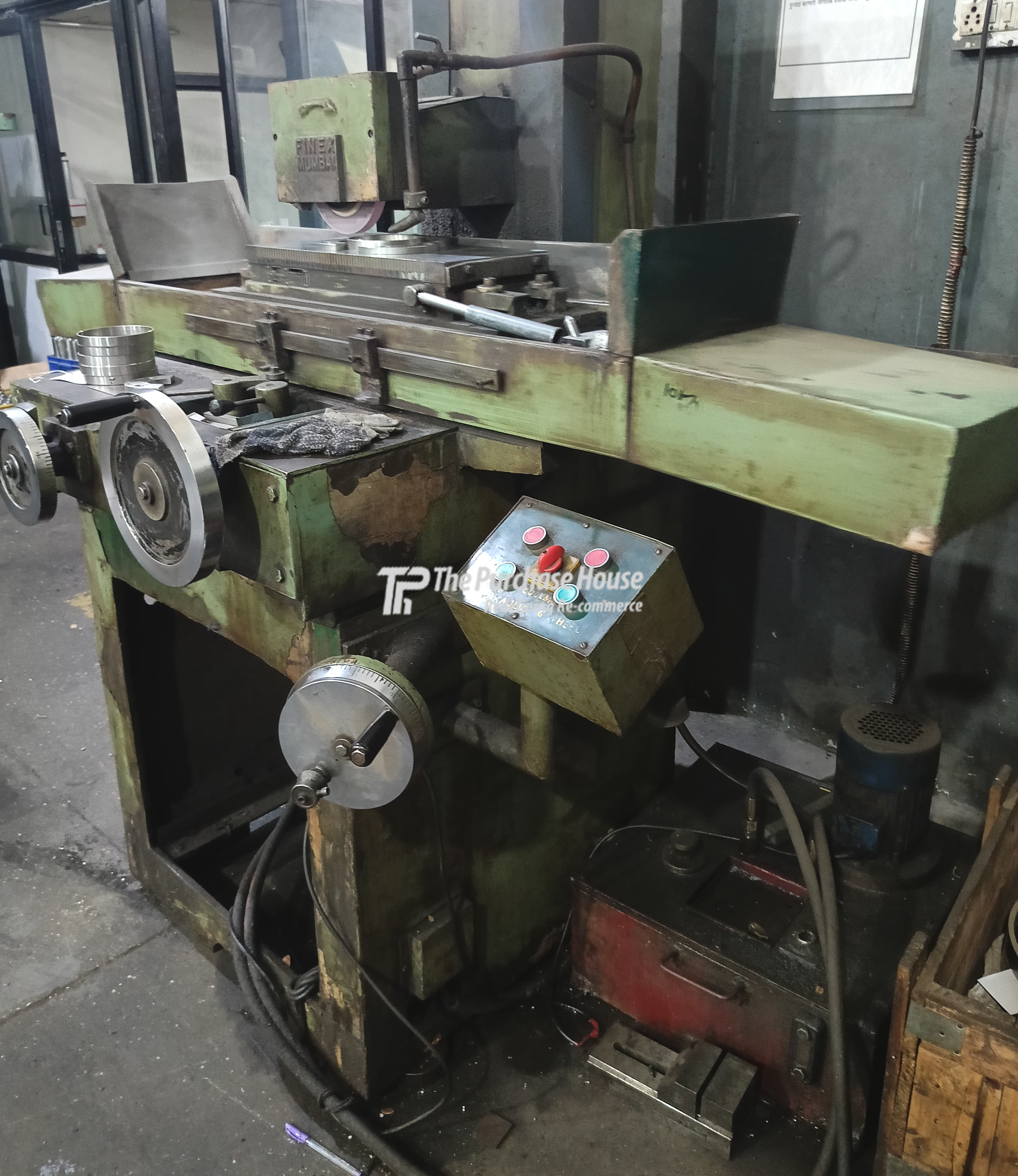 SURFACE GRINDER MACHINE