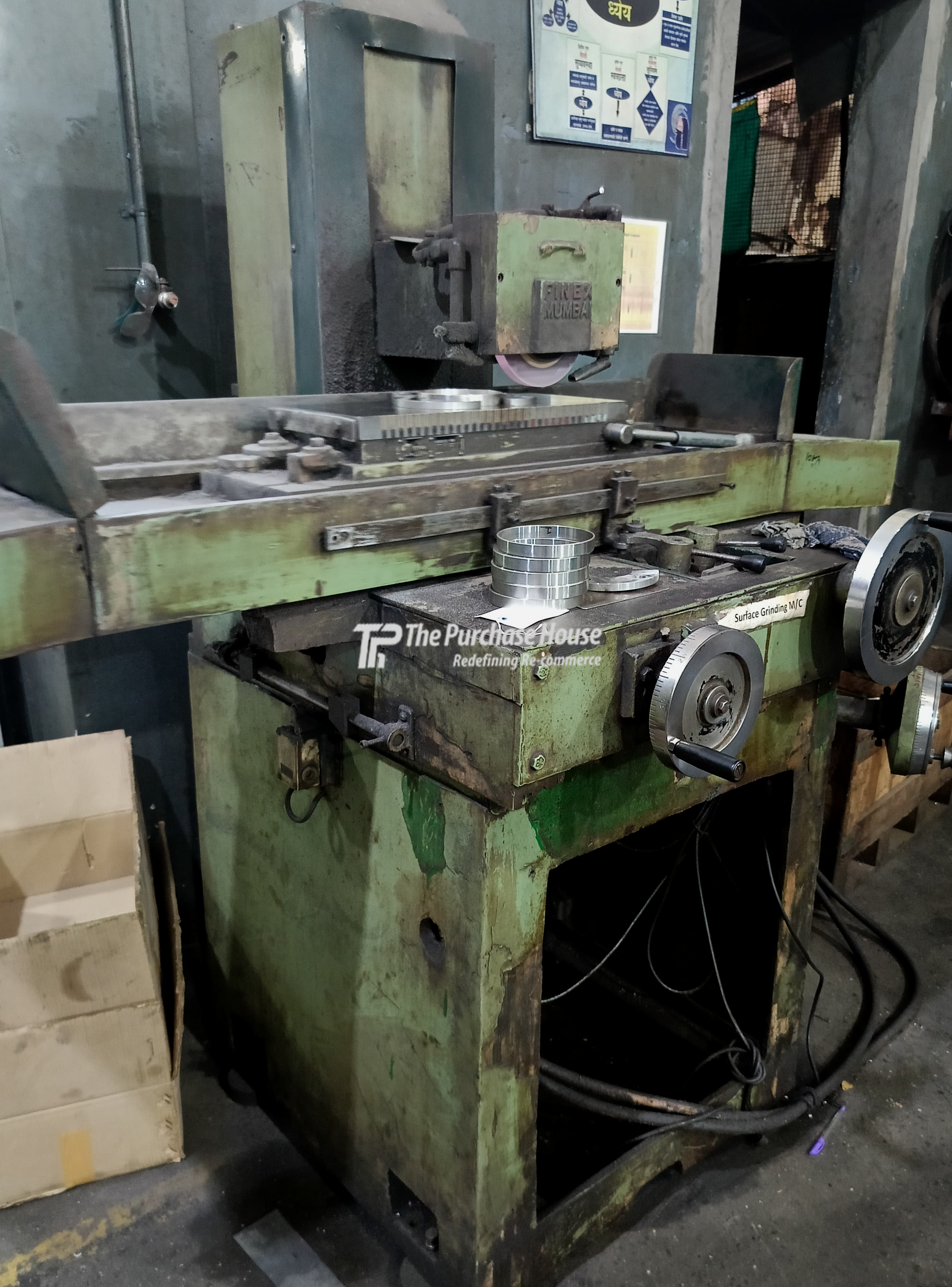SURFACE GRINDER MACHINE