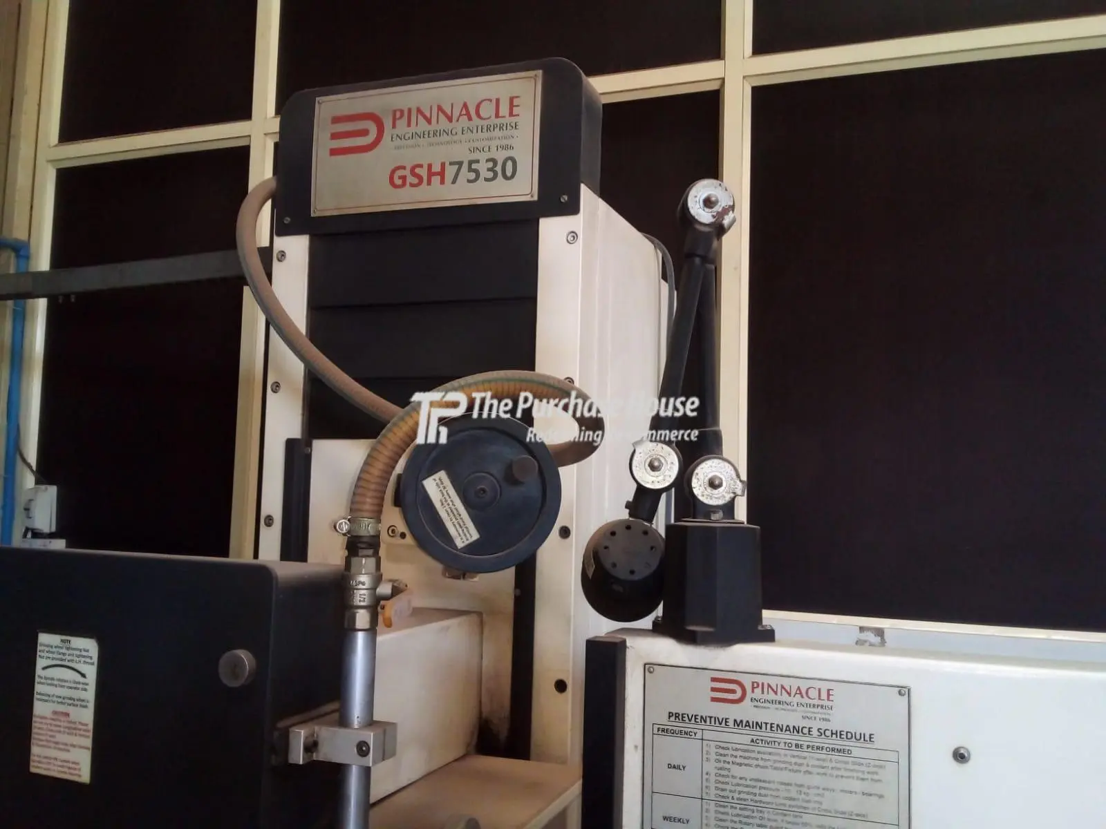 SURFACE GRINDER MACHINE