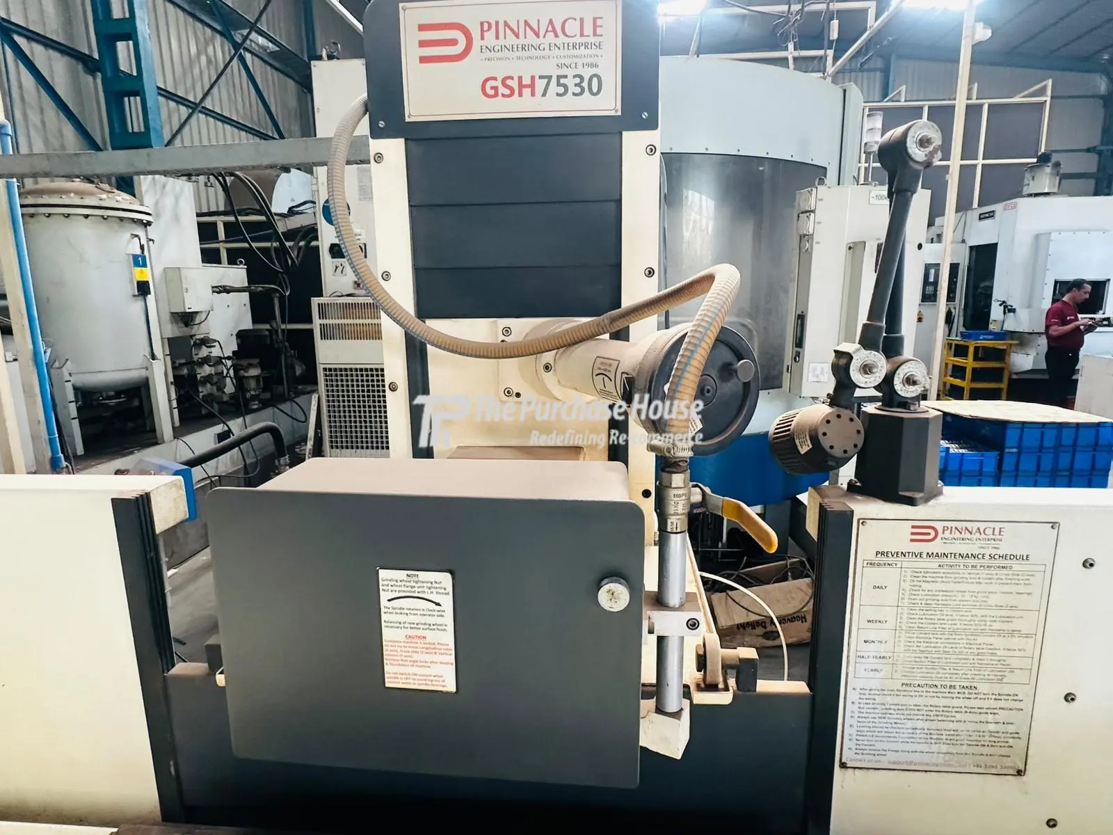 SURFACE GRINDER MACHINE