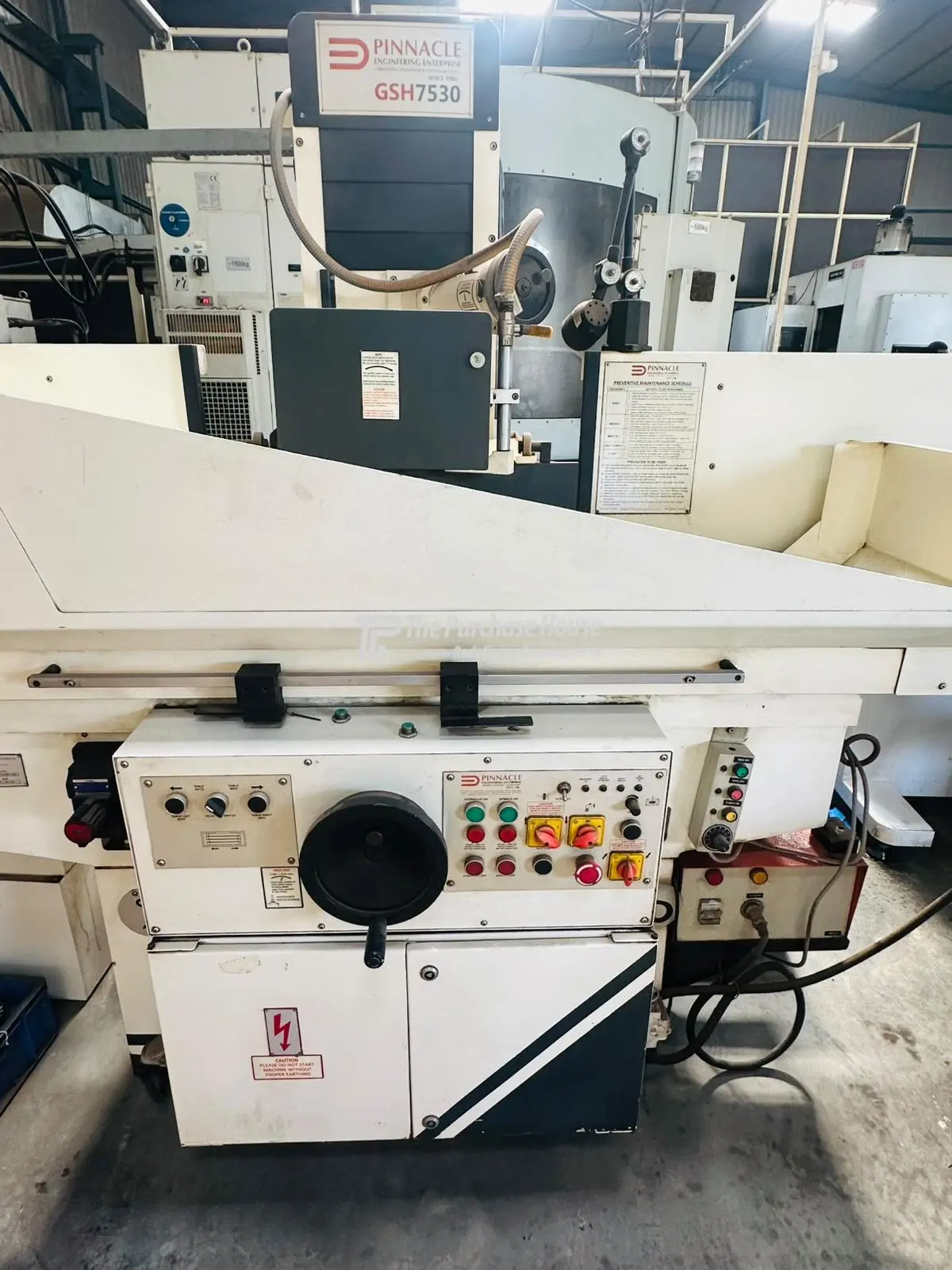 SURFACE GRINDER MACHINE