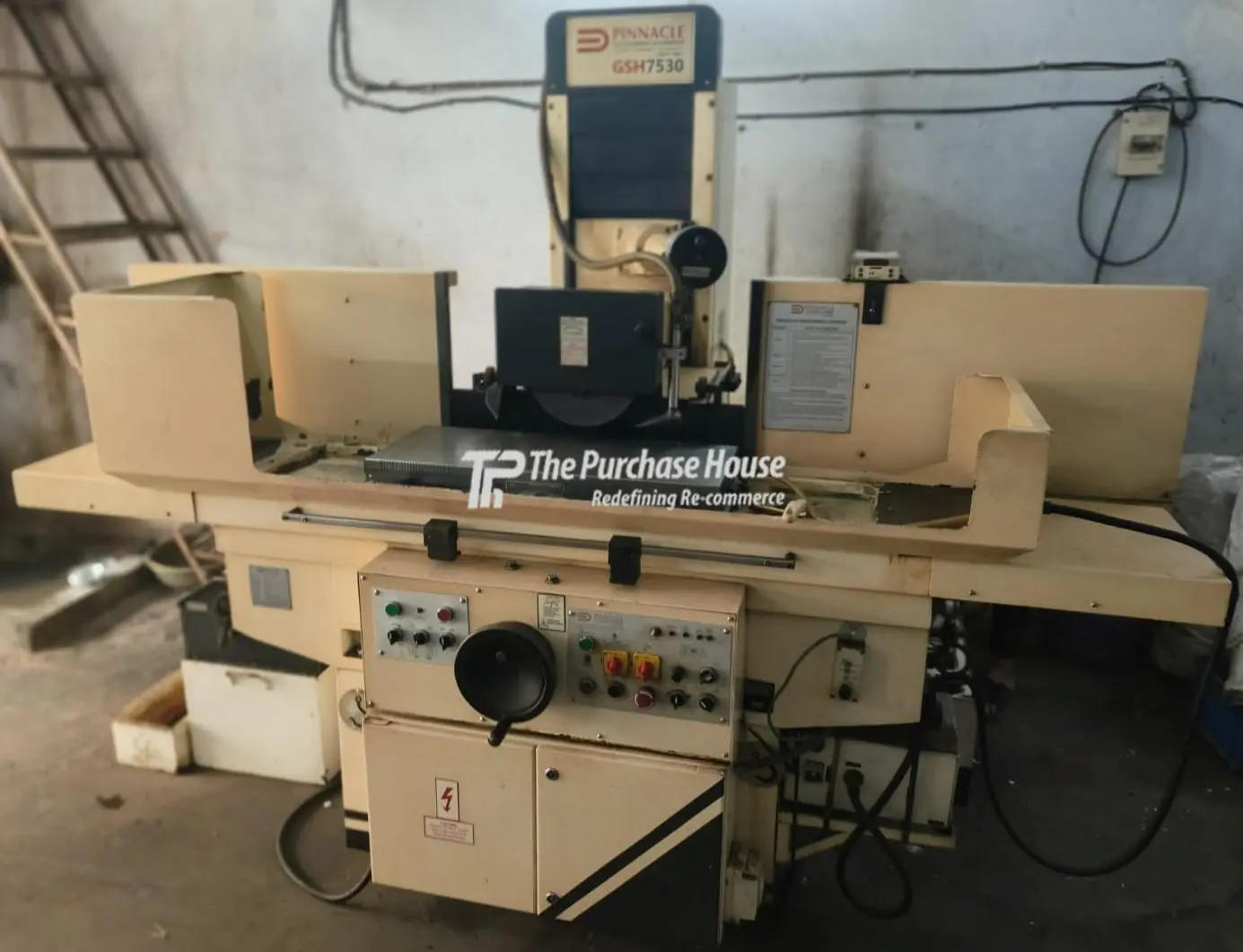 SURFACE GRINDER MACHINE