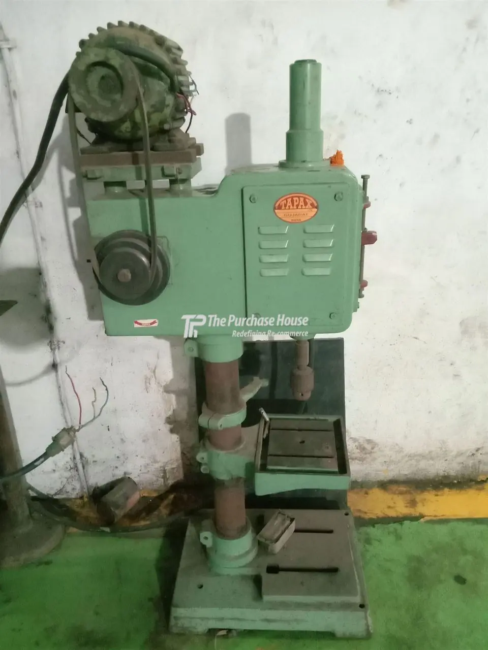 Tapping Machines for Industrial Metal Threading