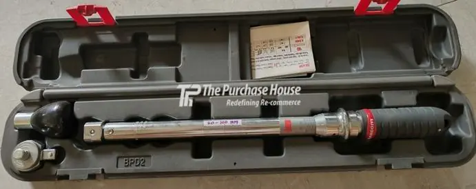 Precision torque wrench tools for controlled fastening