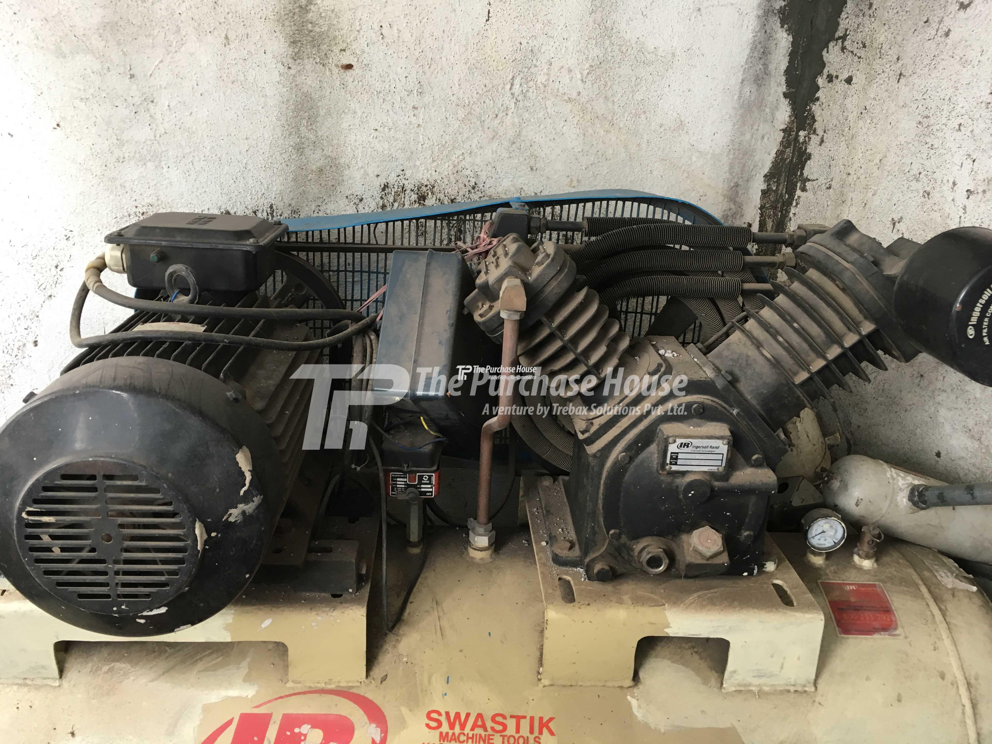 RECIPROCATIONG AIR COMPRESSOR