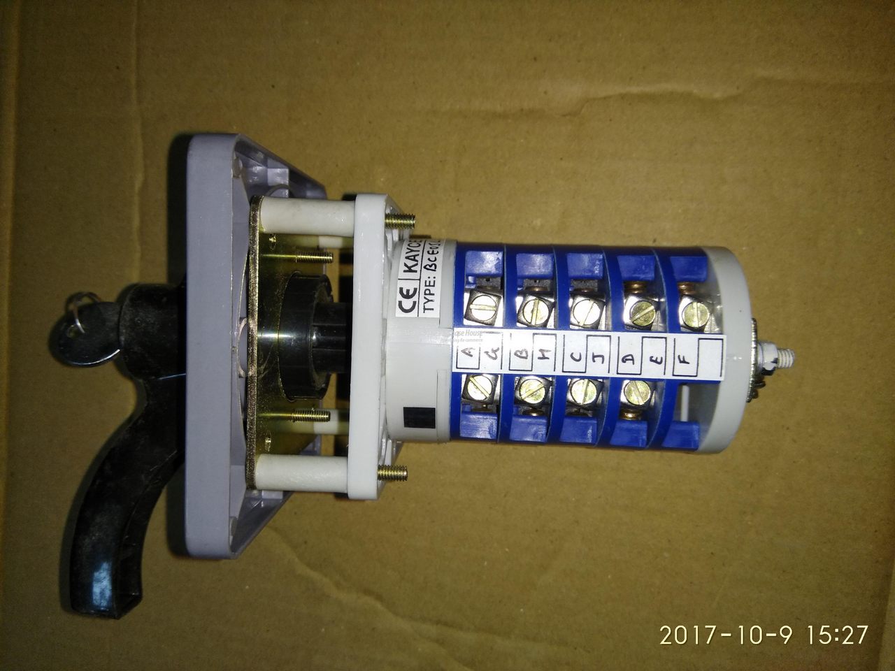 CAM SWITCH