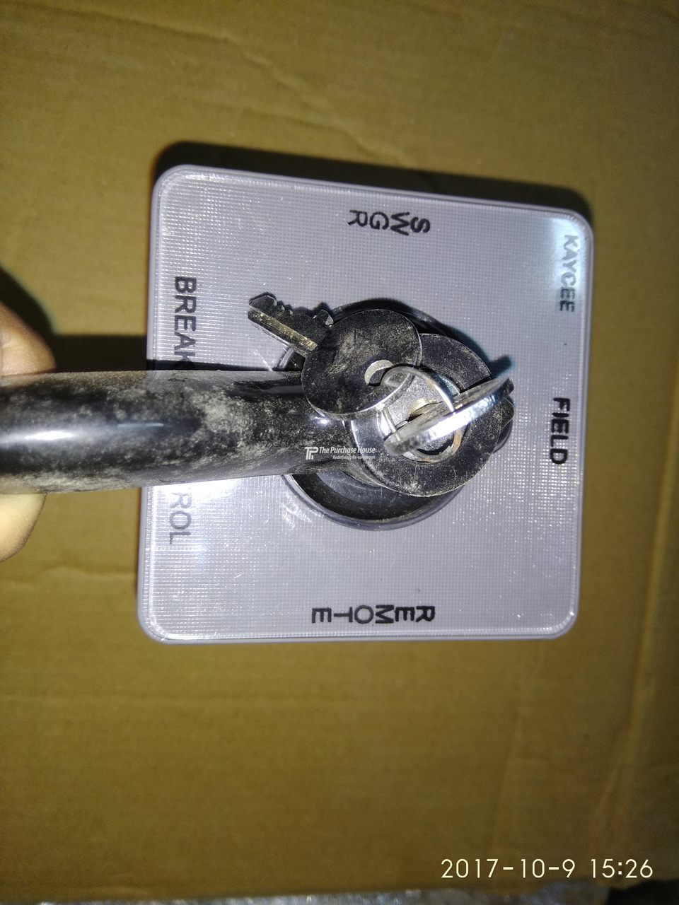 CAM SWITCH