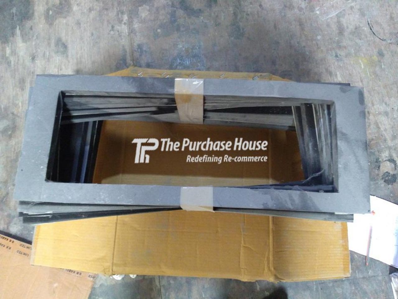 GASKET DOOR