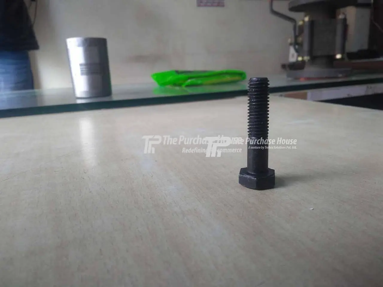 HIGH TENSILE BOLT