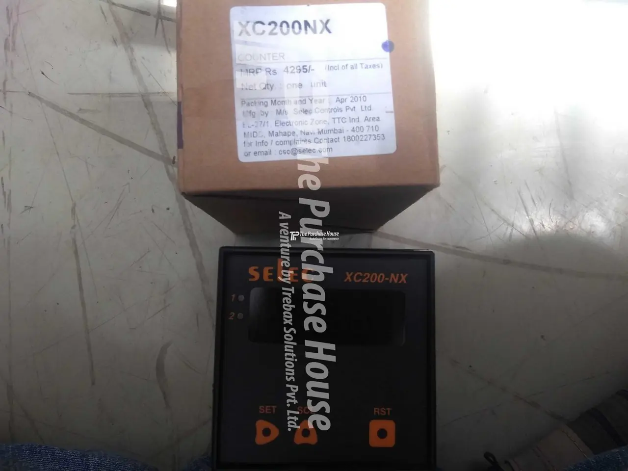 TEMPERATURE CONTROLLER