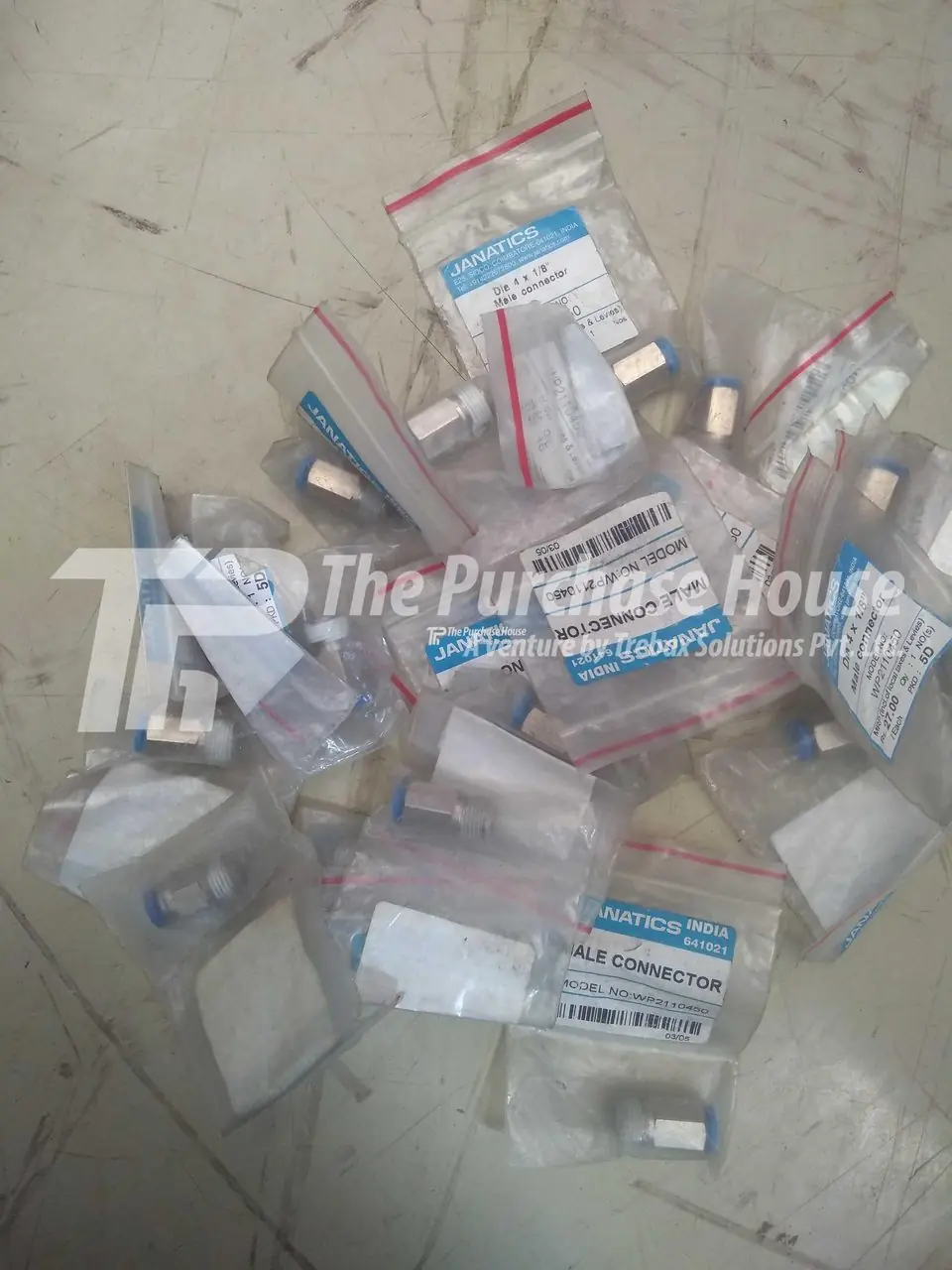 PNEUMATIC MALE CONNECTOR