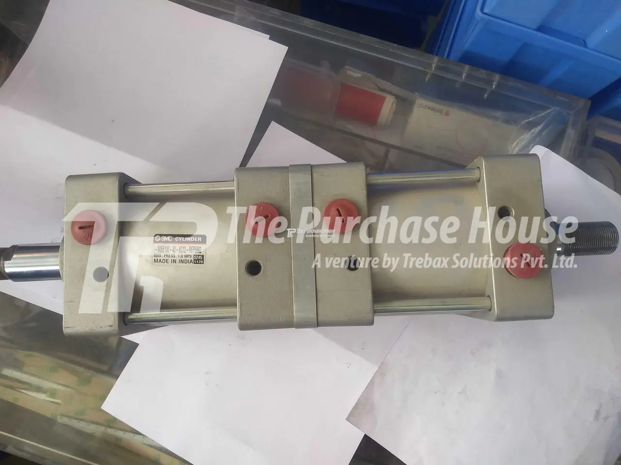 HYDRAULIC CYLINDER