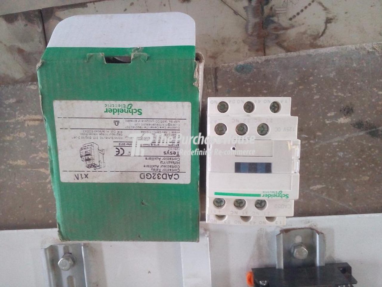 AUXILLARY CONTACTOR