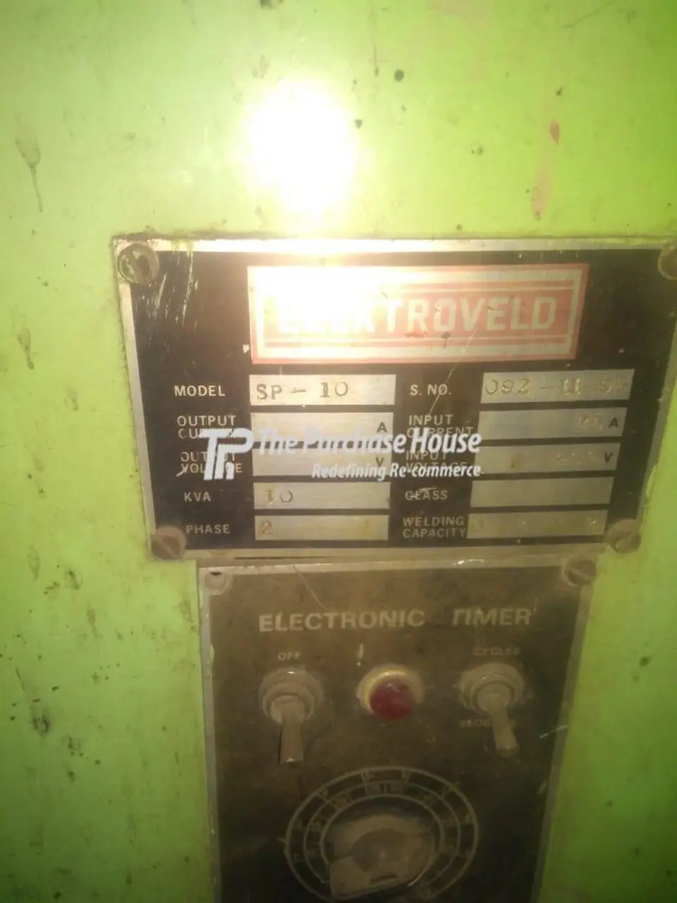 SPOT WELDING MACHINE