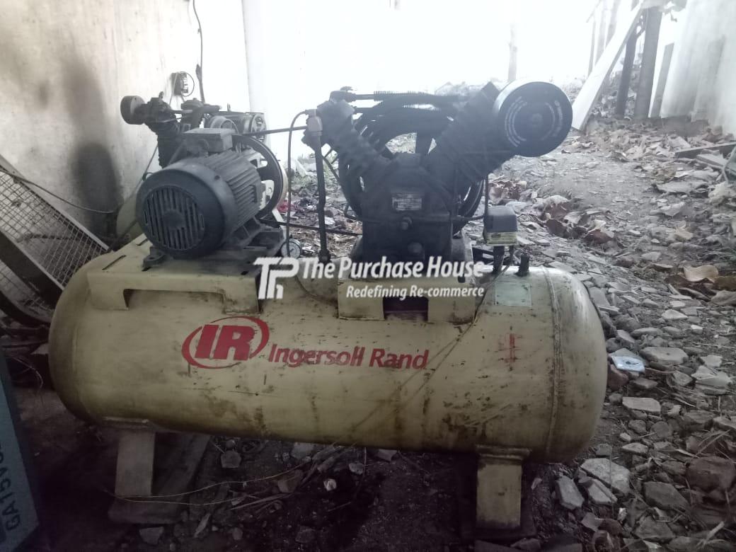 RECIPROCATIONG AIR COMPRESSOR