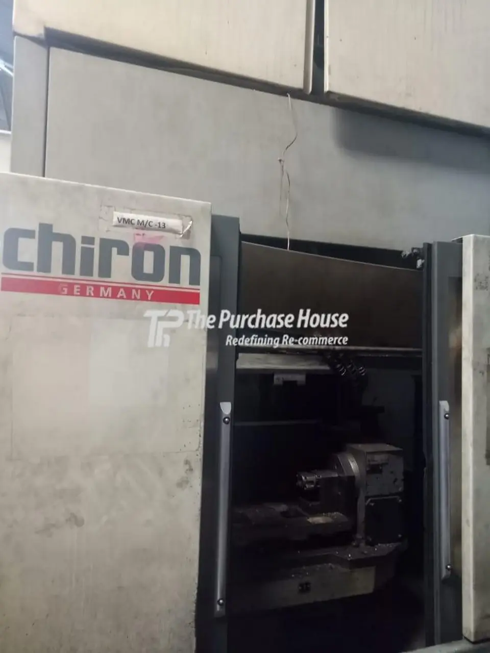 VERTICAL MACHINING CENTER WITH AUTOMATIC PALLET CHANGER (VMC)