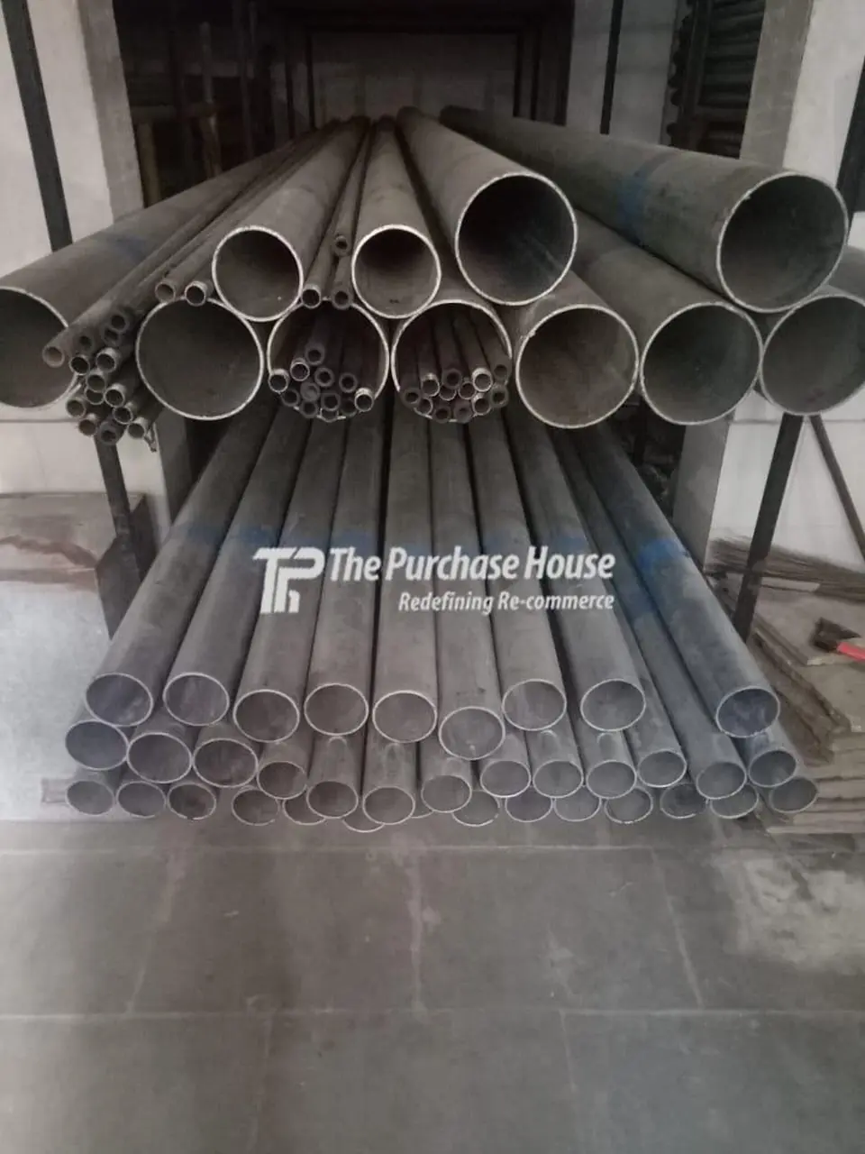 GALVANISED IRON (GI) ERW B-CLASS (MEDIUM) PIPE
