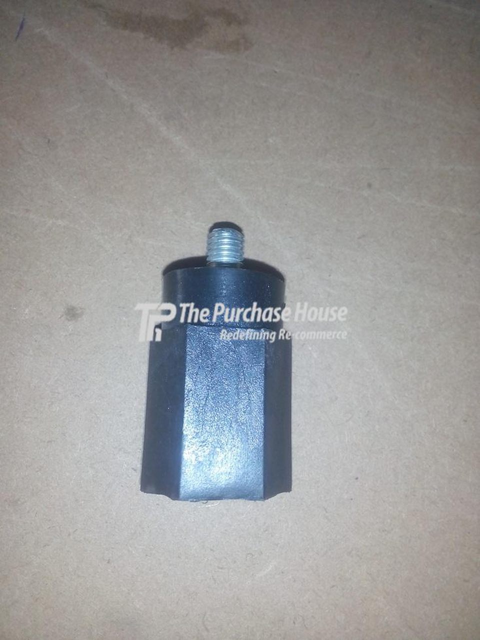 INSULATOR