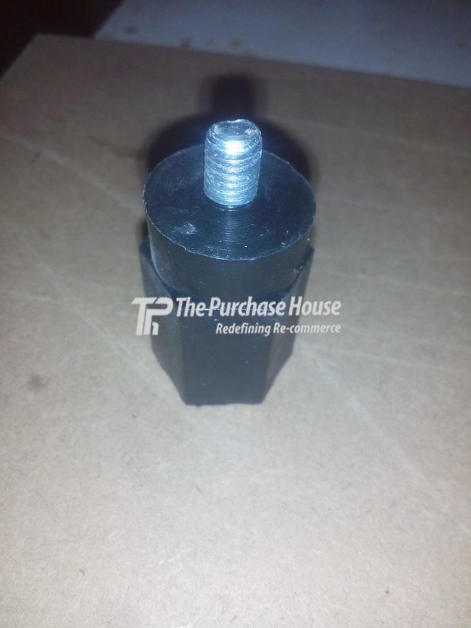INSULATOR