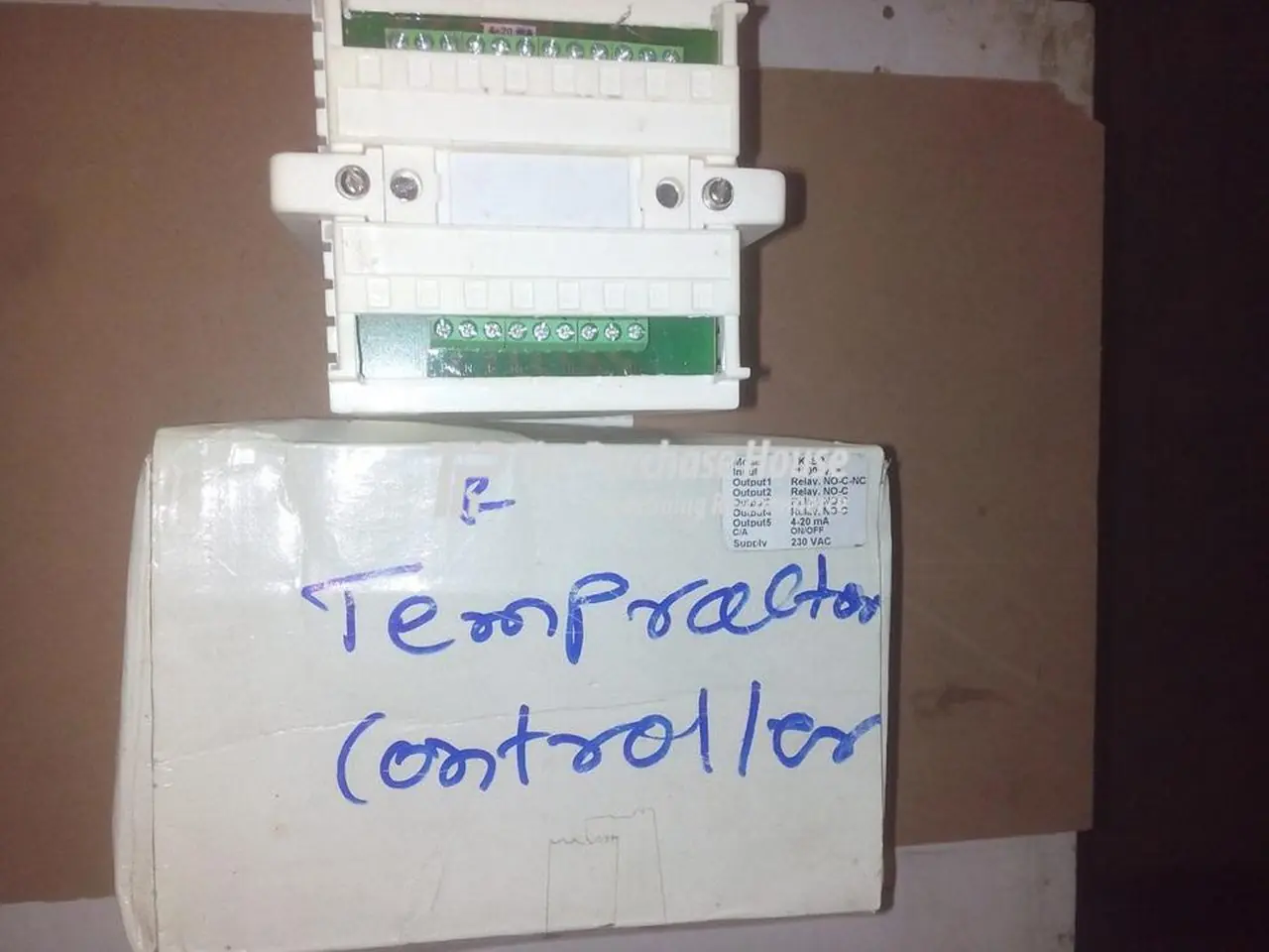 TEMPERATUR CONTROLLER