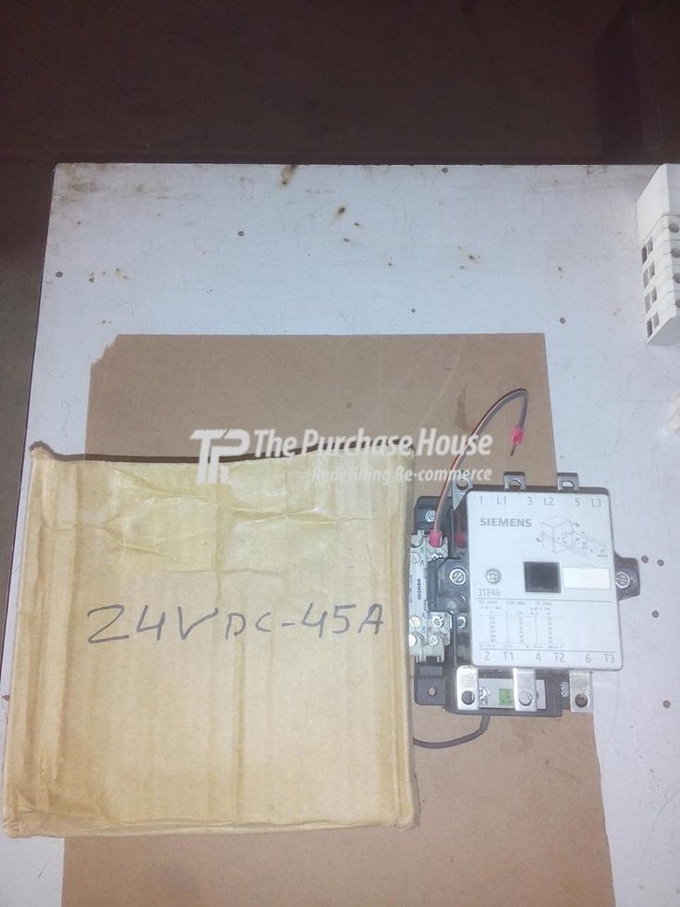 CONTACTOR