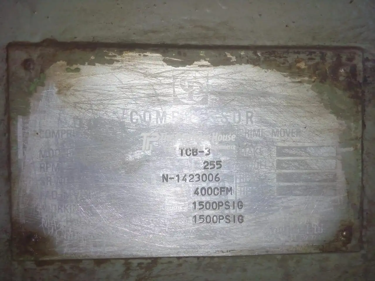 RECIPROCATING AIR COMPRESSOR