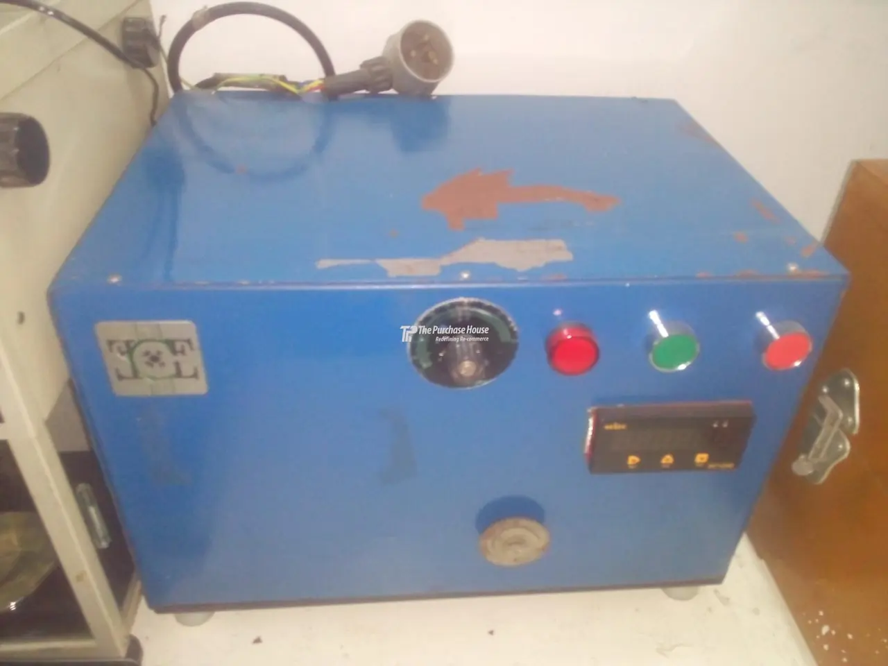 CONTACT TYPE TACHOMETER CALIBRATOR