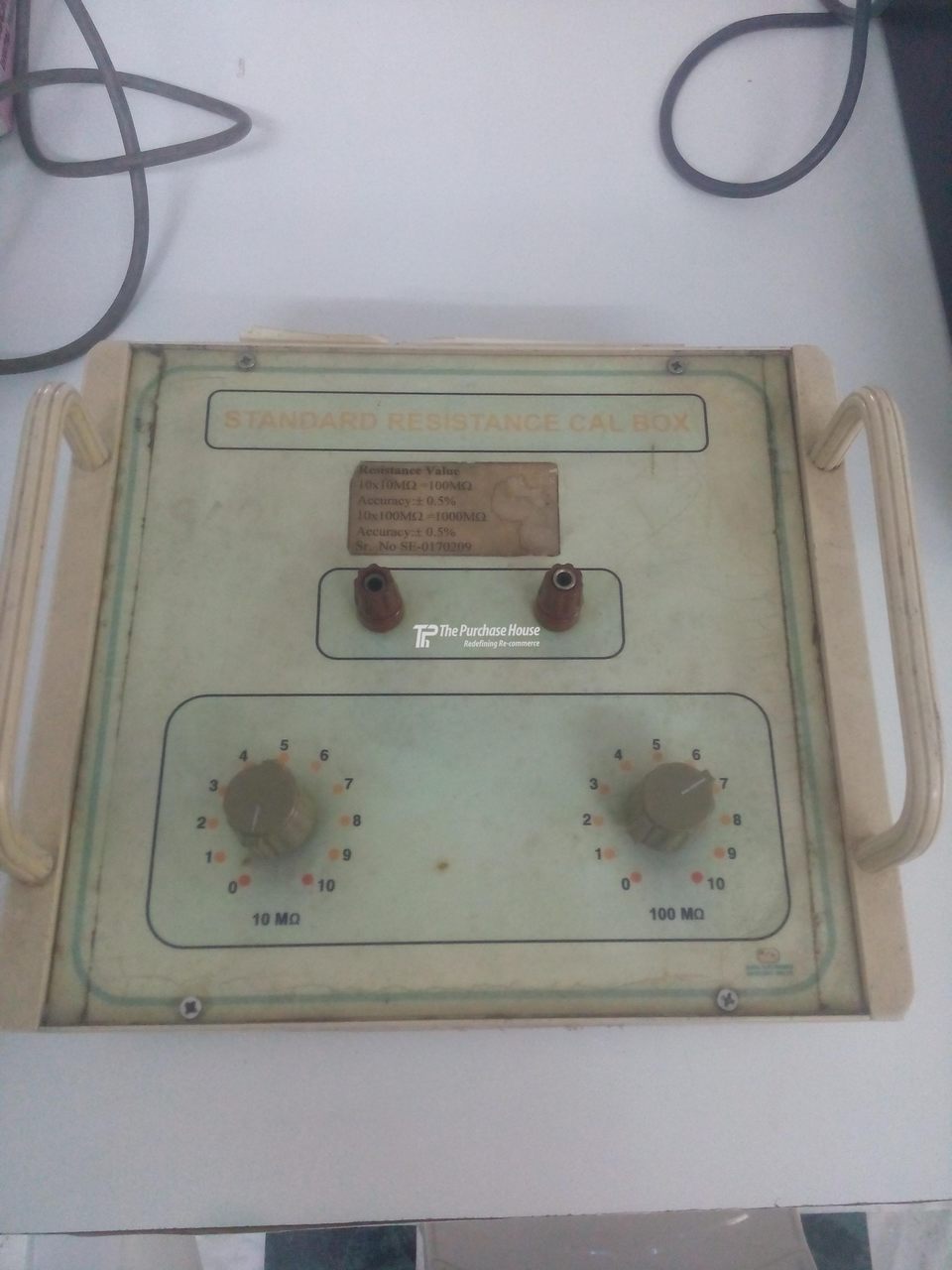 STANDARD RESISTANCE BOX