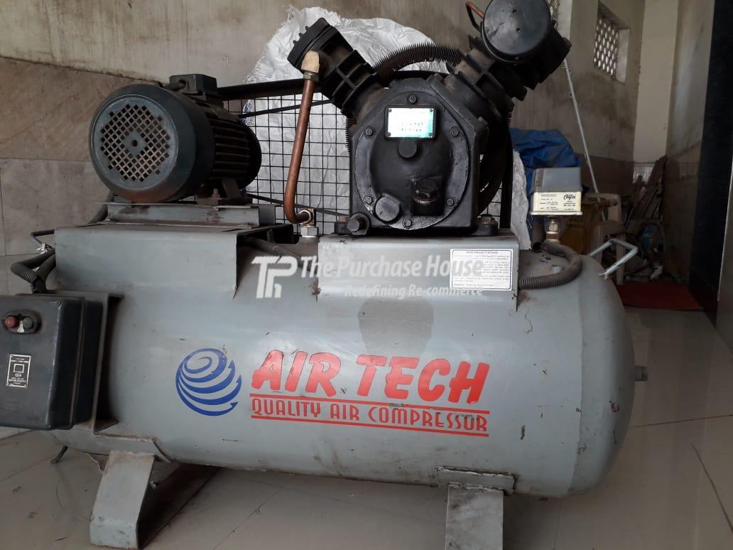RECIPROCATIONG AIR COMPRESSOR
