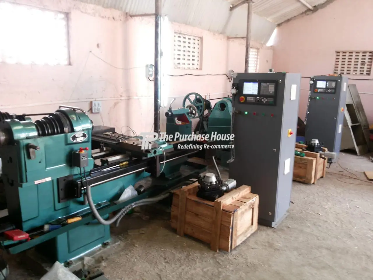 CENTER LATHE MACHINE