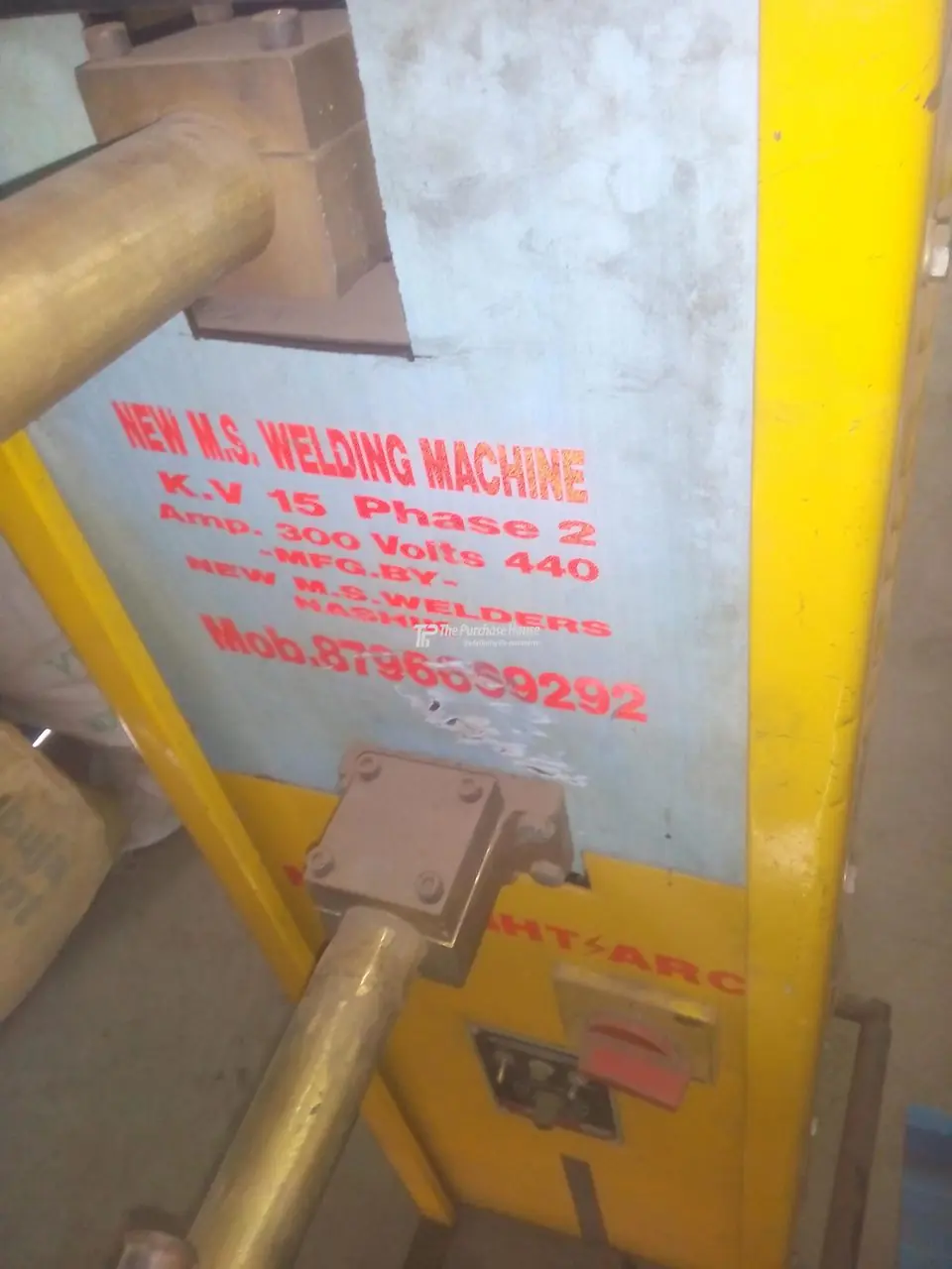 SPOT WELDING MACHINE