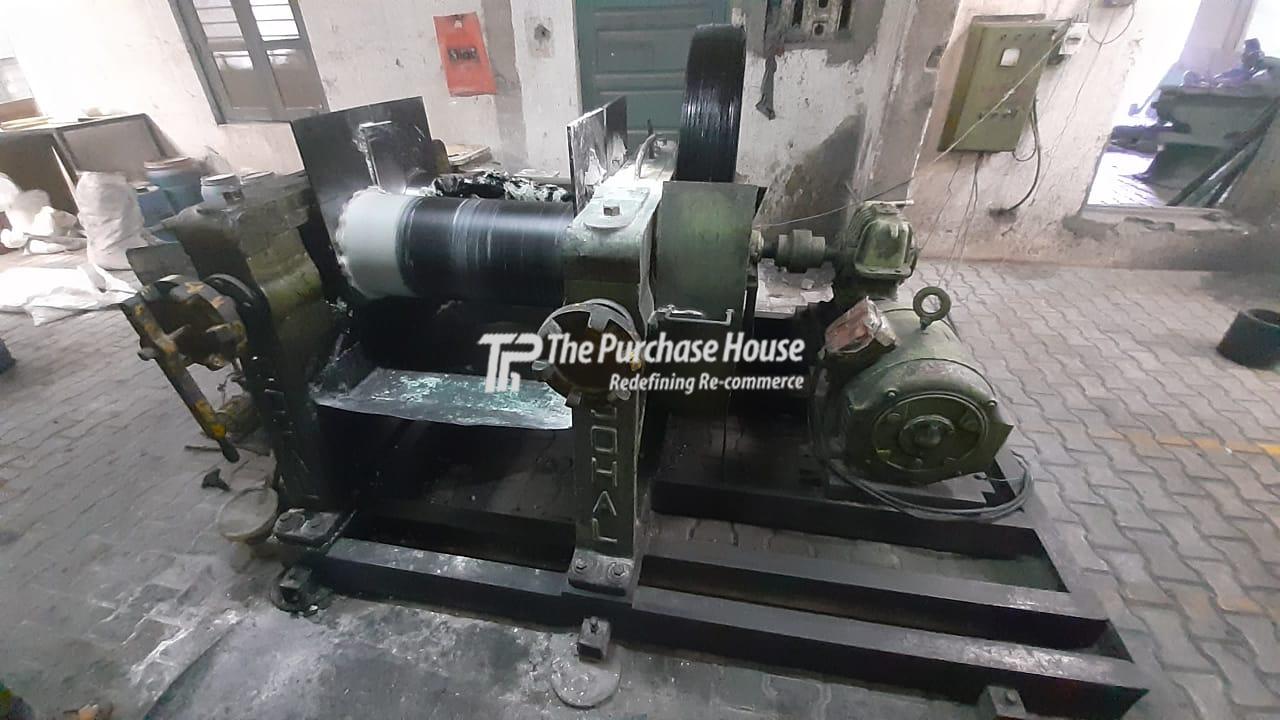 RUBBER MIXING MACHINE