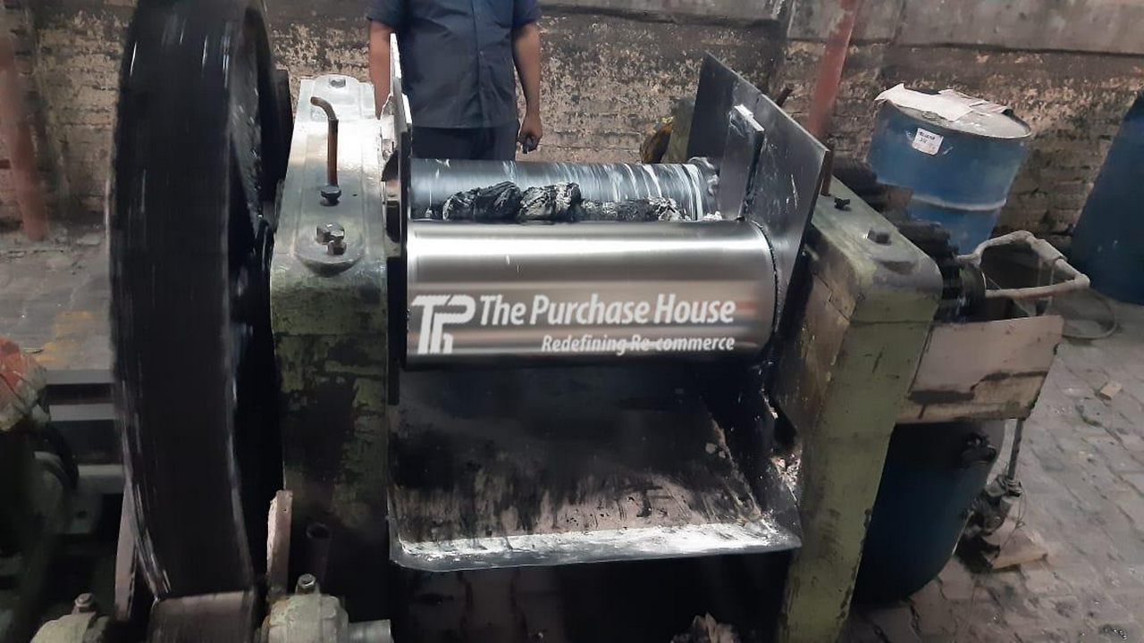 RUBBER MIXING MACHINE