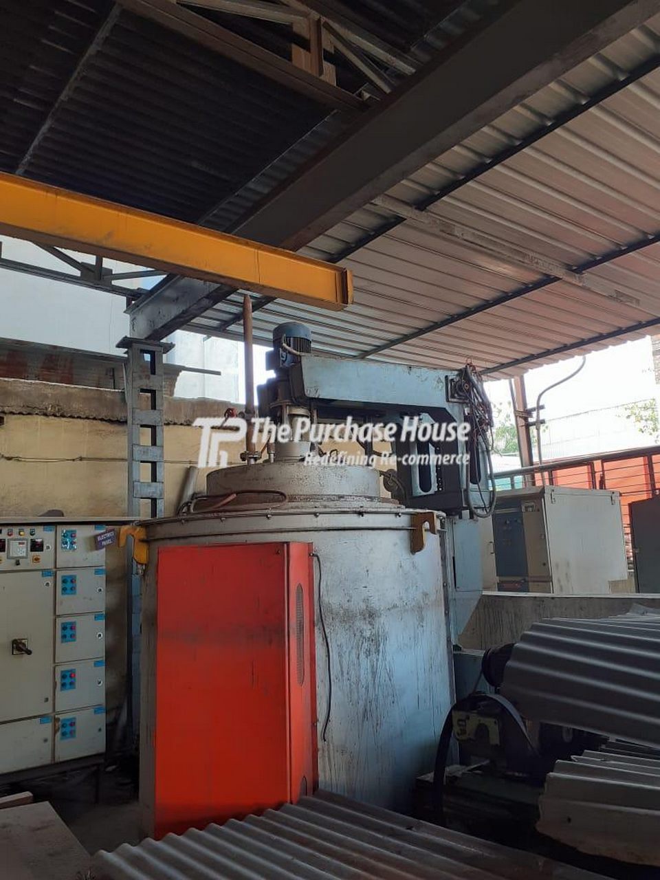 ELECTRIC FURNACE