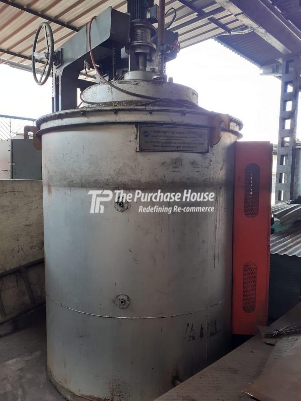 ELECTRIC FURNACE