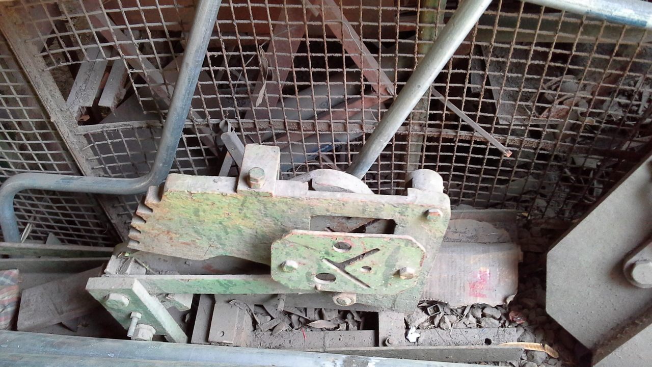 BAR CUTTING MACHINE