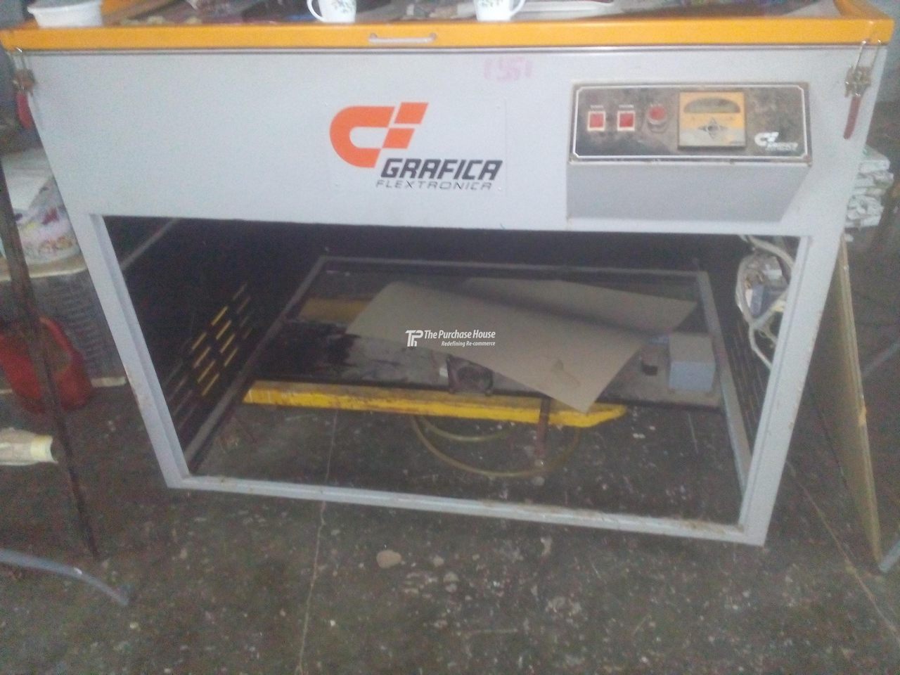 SCREEN PRINTING MACHINE