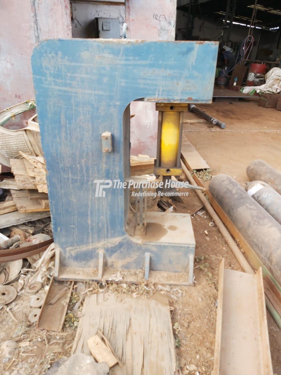 POWER PRESS MACHINE