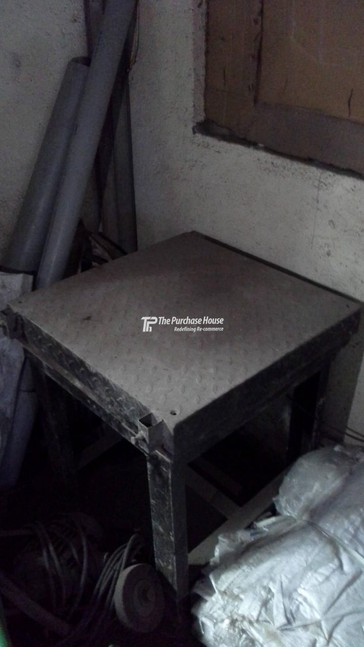 WEIGHING SCALE