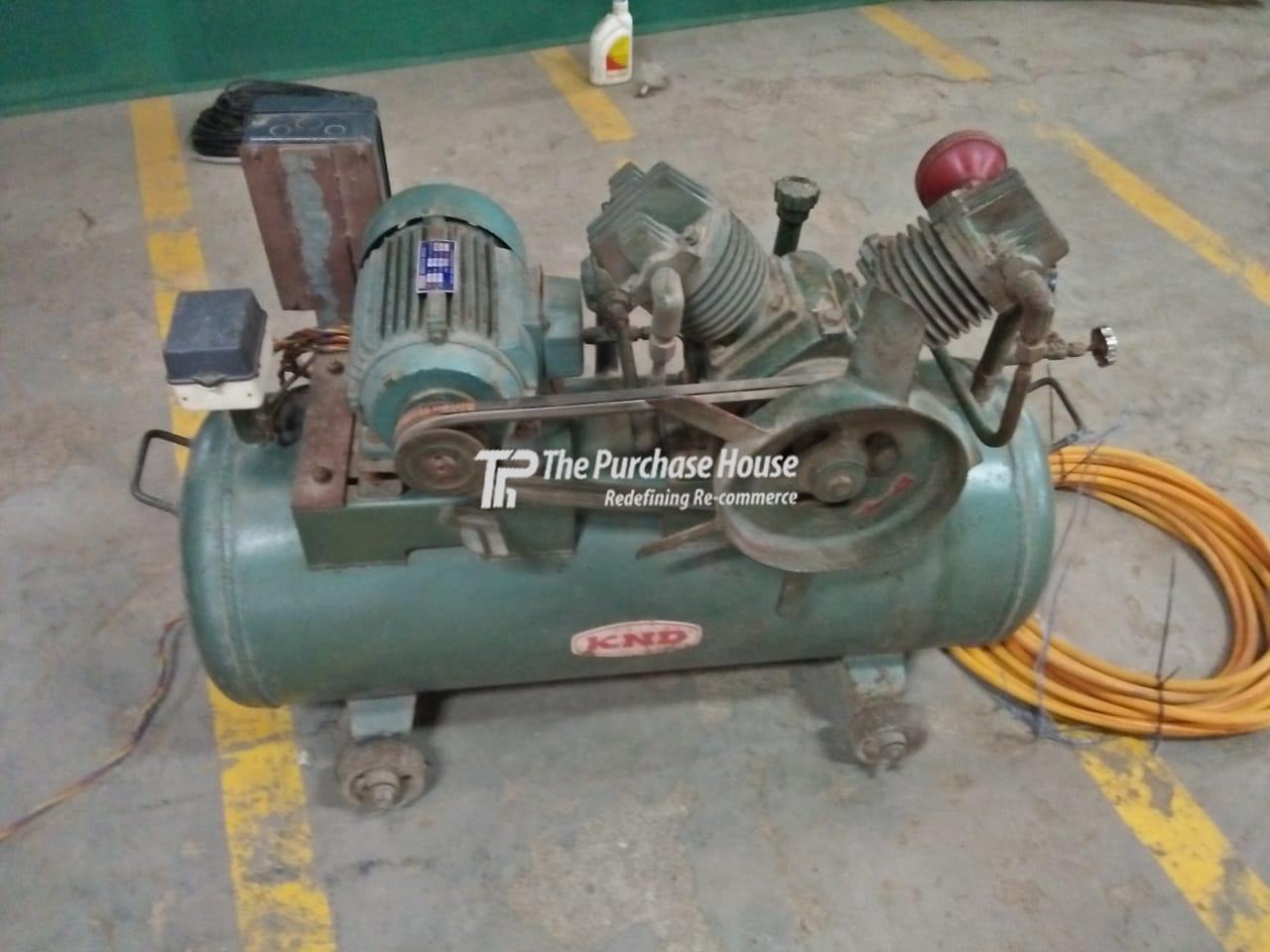 RECIPROCATIONG AIR COMPRESSOR