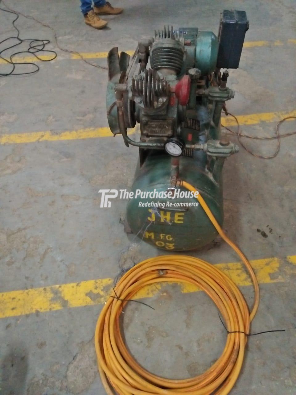 RECIPROCATIONG AIR COMPRESSOR