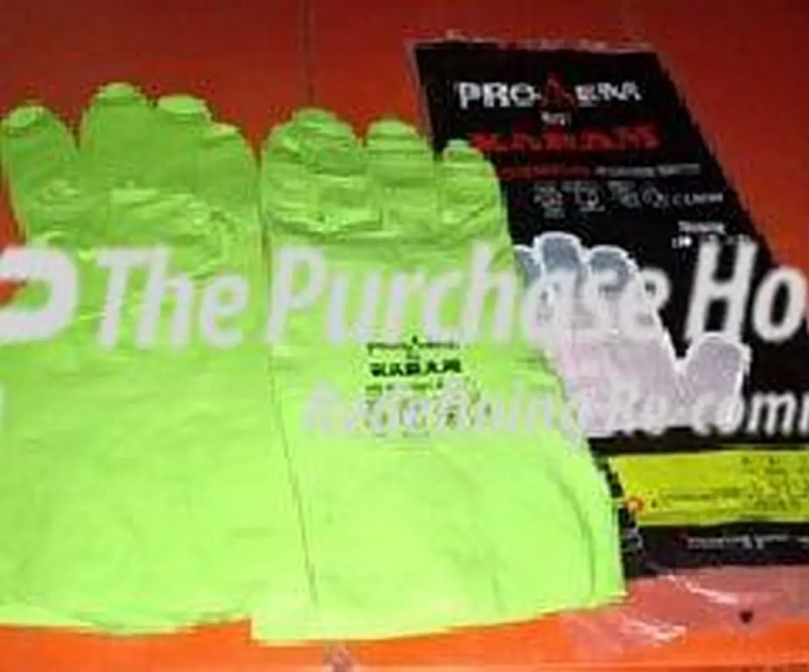NITRILE HAND GLOVES